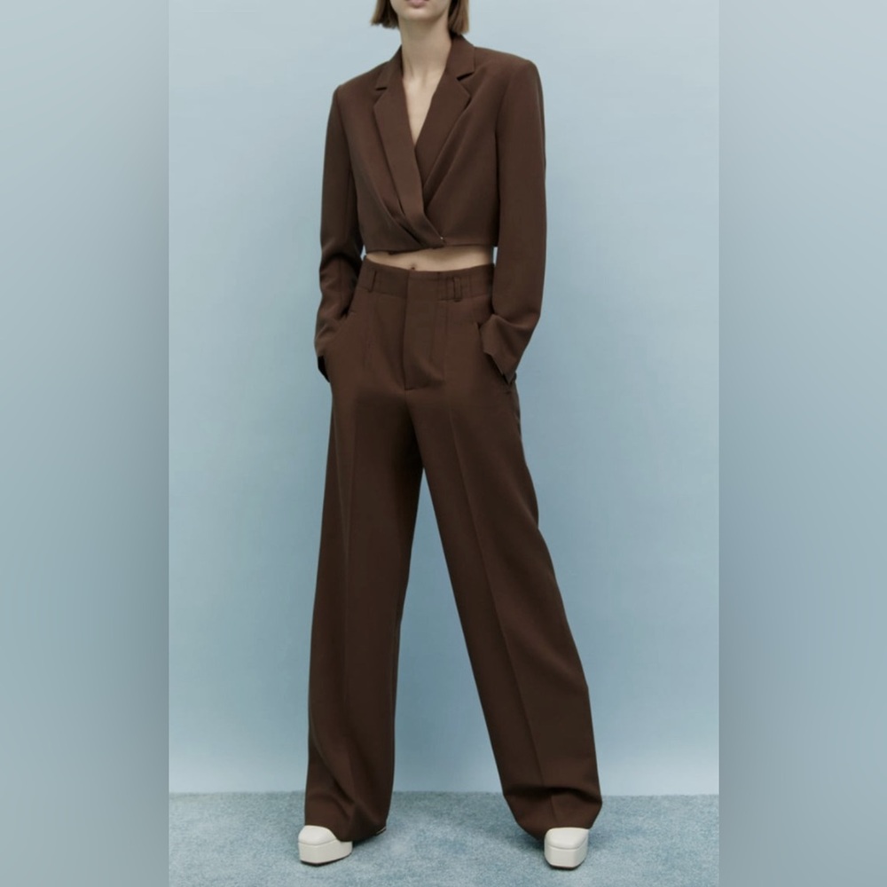 NWT Zara Tobacco-Colored Cropped Blazer with Shoulder Pads, Size XS